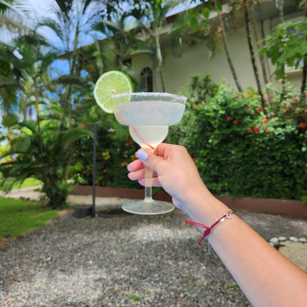 Hotel Cocomar Parrita Eksteriør bilde