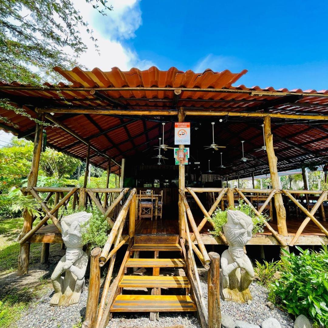 Hotel Cocomar Parrita Eksteriør bilde